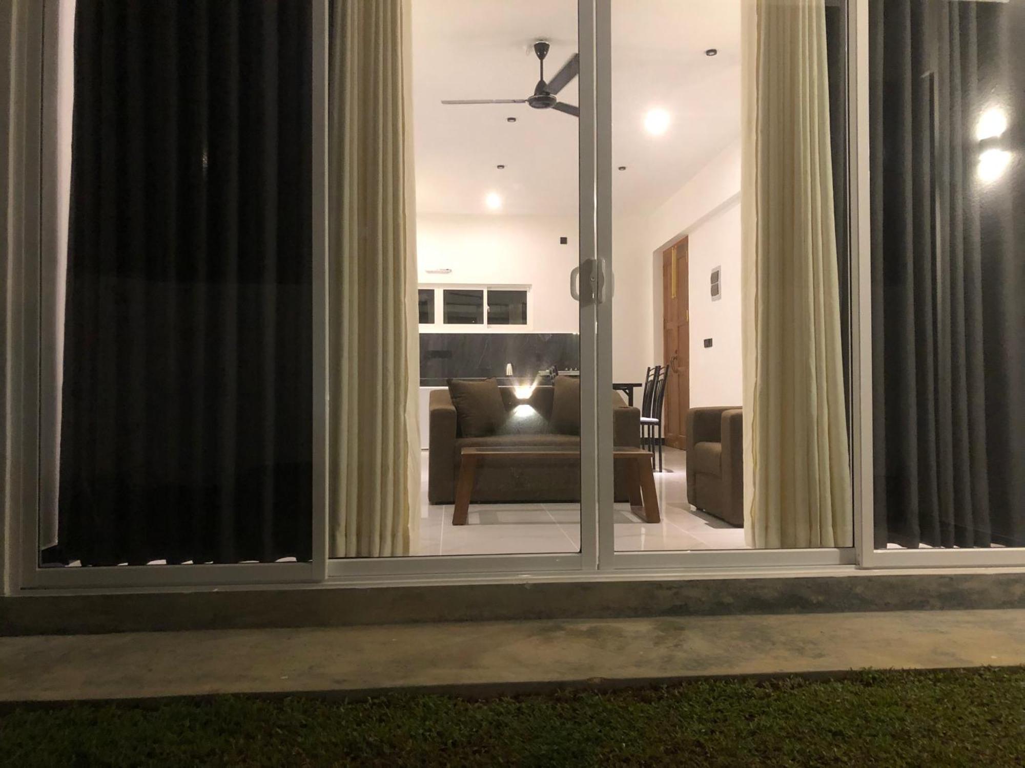 Luvi'S Villa Галле Экстерьер фото